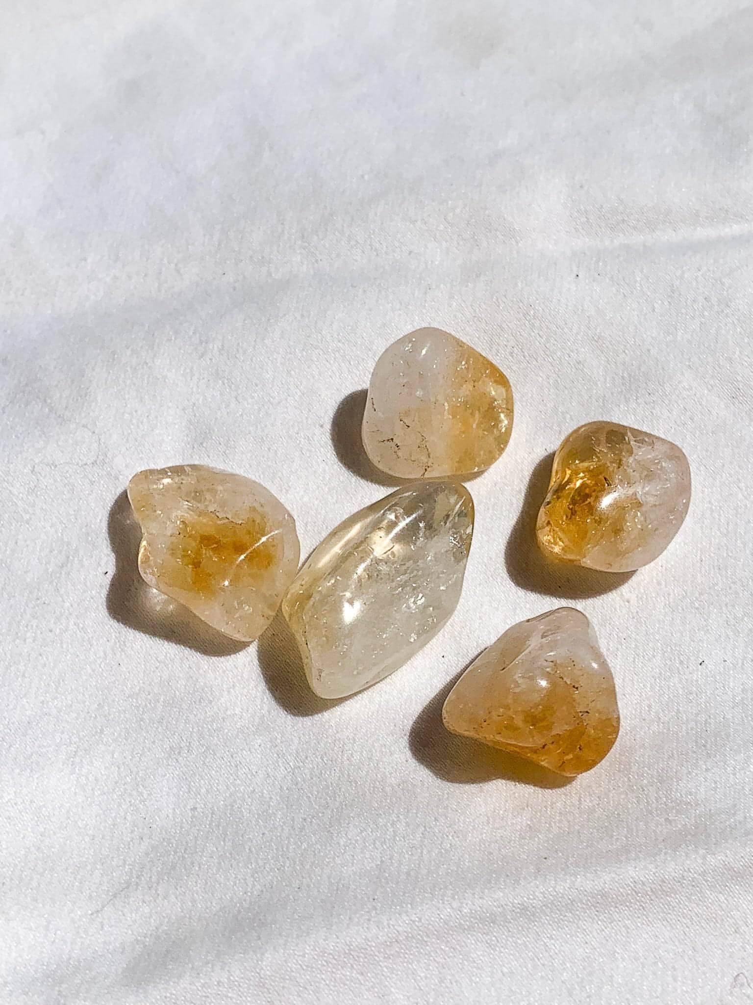 Citrine (Heat Treated) Tumbles Mini Pack of – Unearthed Crystals