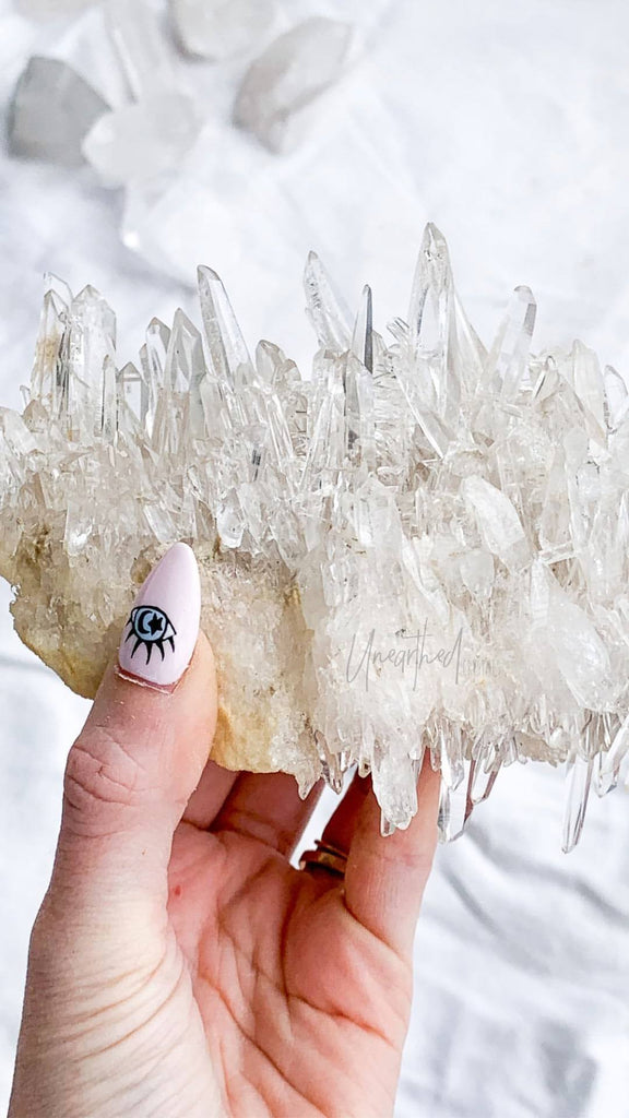 Free Download | Phone Background 16 - Unearthed Crystals