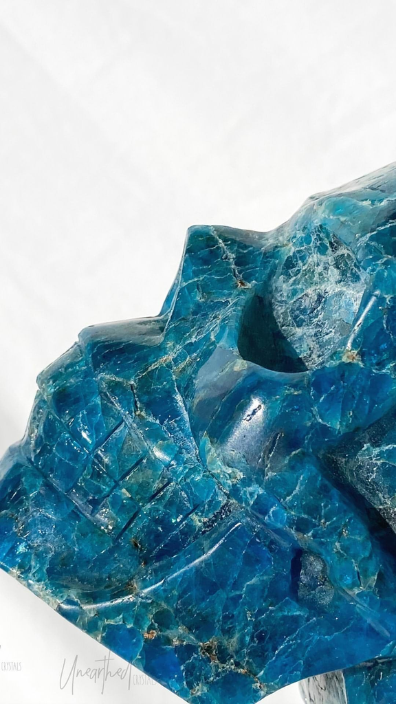 Free Download | Phone Background 28 - Unearthed Crystals
