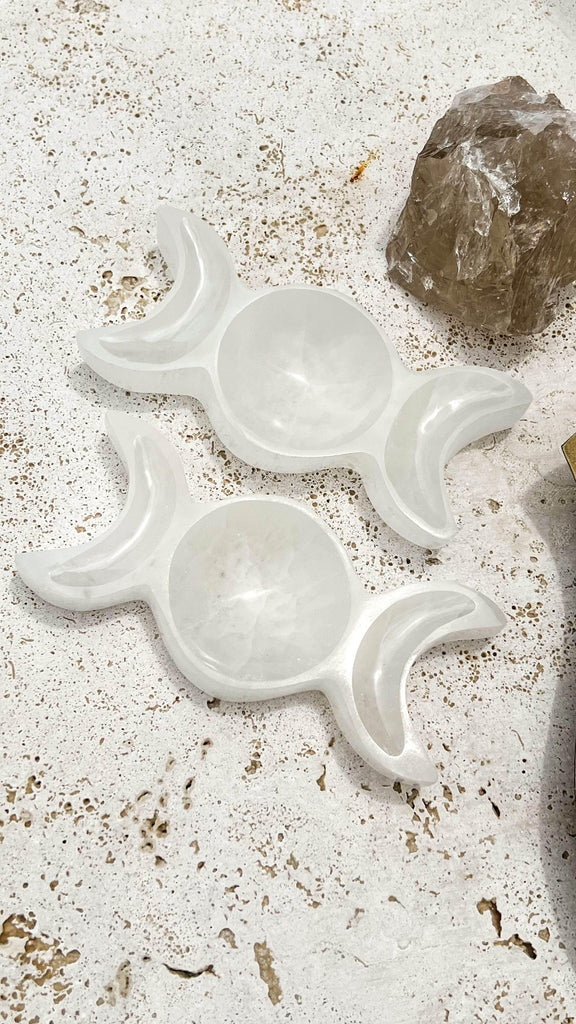 Selenite Moon Phases Trinket Bowl | Medium - Unearthed Crystals