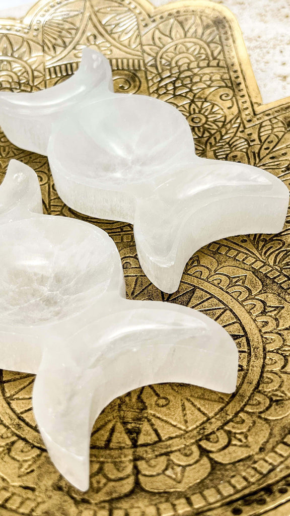 Selenite Moon Phases Trinket Bowl | Medium - Unearthed Crystals