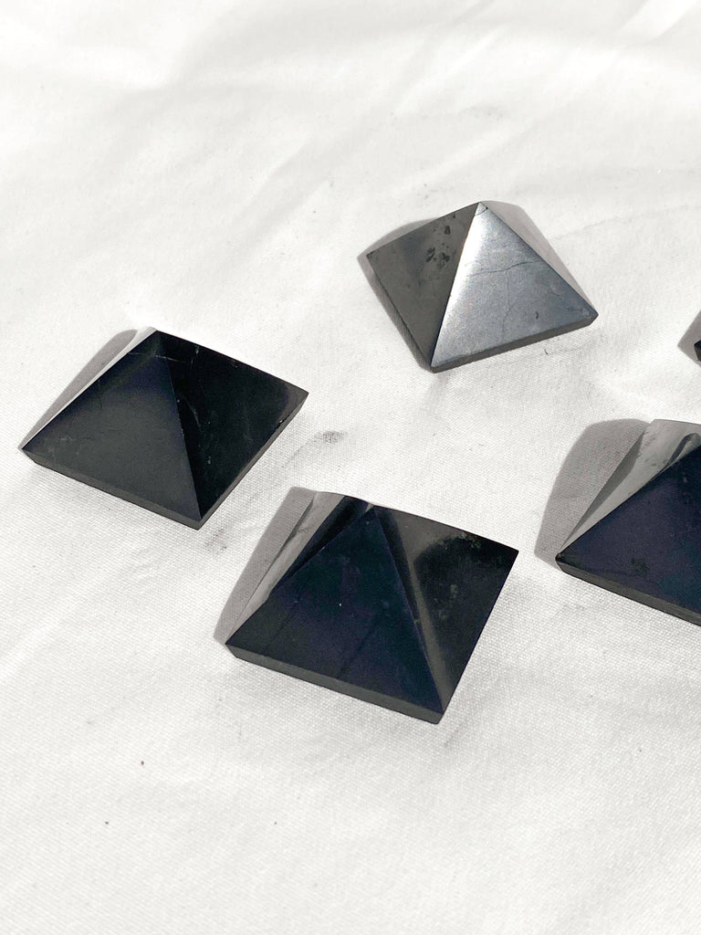 Shungite Pyramid | 30mm - Unearthed Crystals