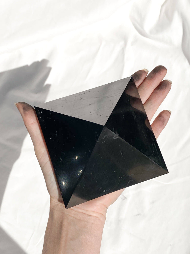 Shungite Pyramid | 100mm - Unearthed Crystals