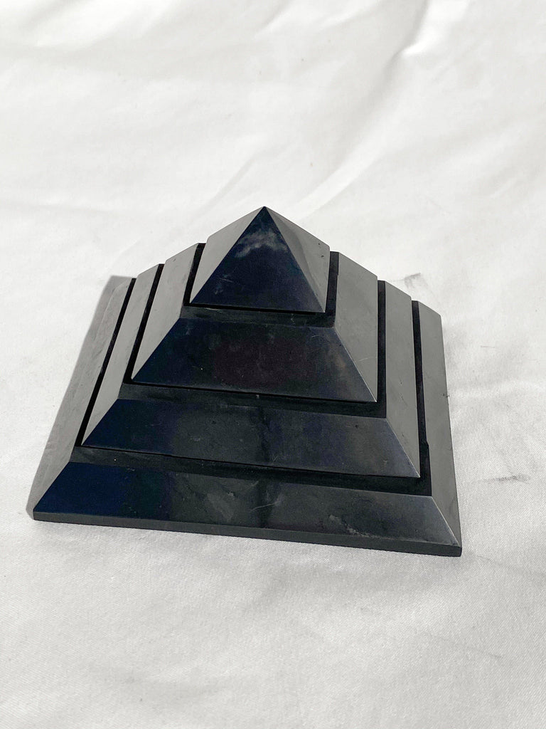 Shungite Sakkara Pyramid | 100mm - Unearthed Crystals