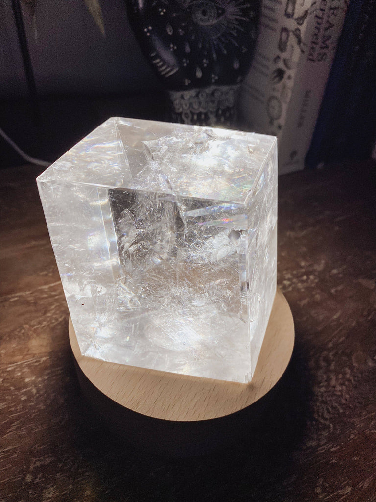 Round Wooden USB Lamp Base | Medium - Unearthed Crystals