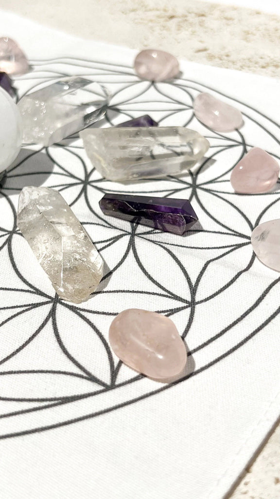 Crystal Gridding Starter Kit | Soothe + Sleep - Unearthed Crystals