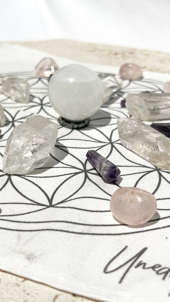 Crystal Gridding Starter Kit | Soothe + Sleep - Unearthed Crystals