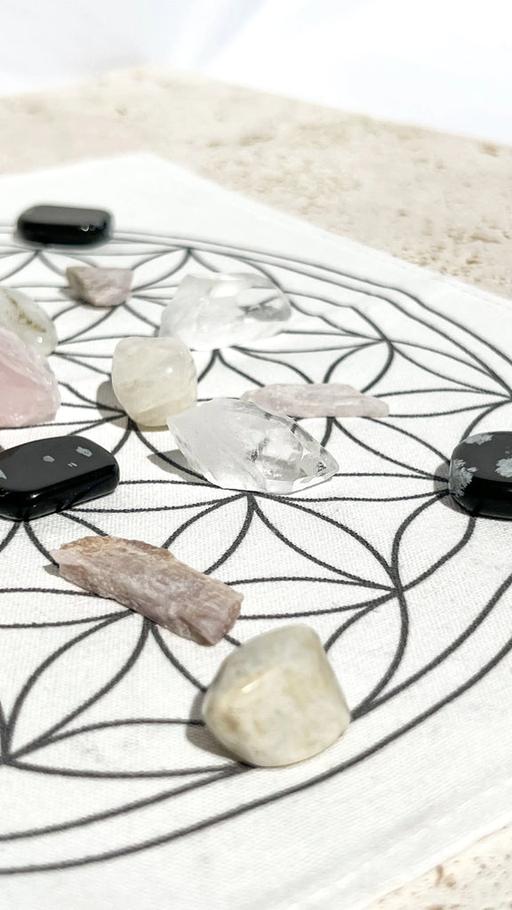 Crystal Gridding Starter Kit | Heart Healing - Unearthed Crystals