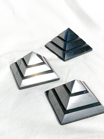 Shungite Sakkara Pyramid | 50mm - Unearthed Crystals