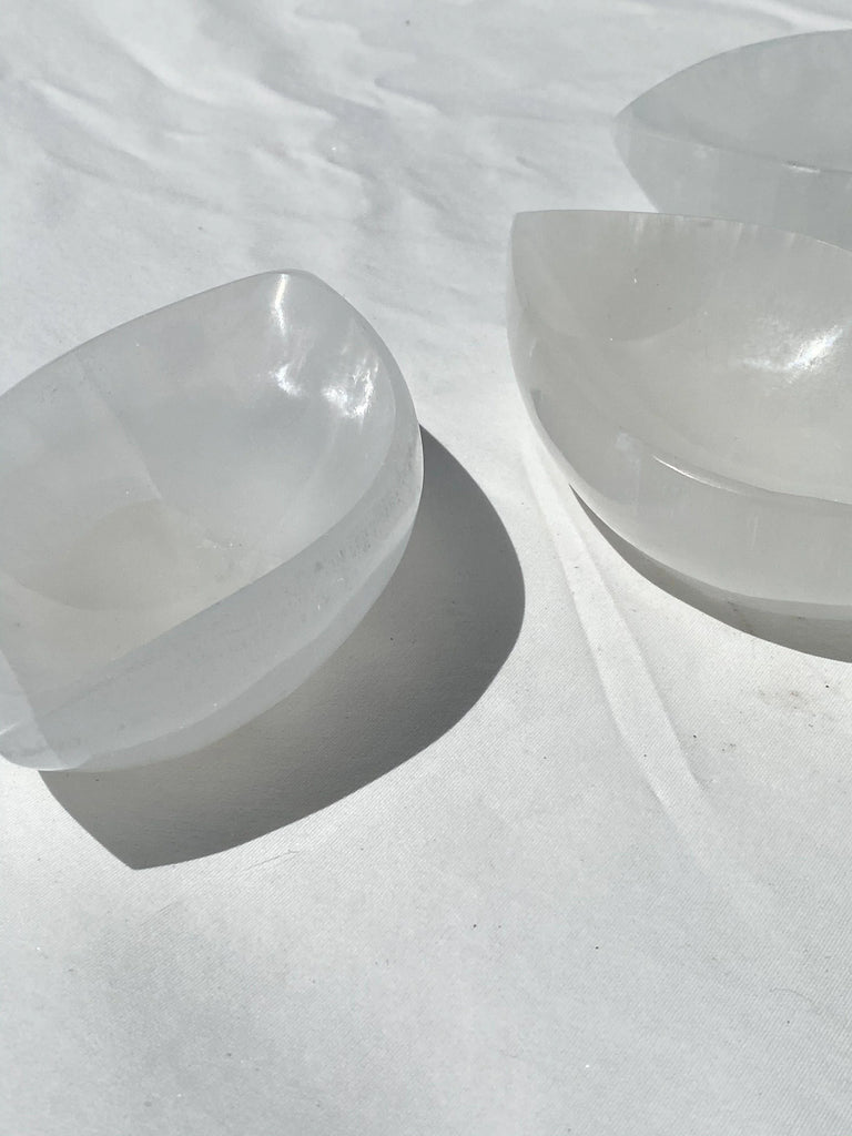 Selenite Third Eye Trinket Bowl - Unearthed Crystals