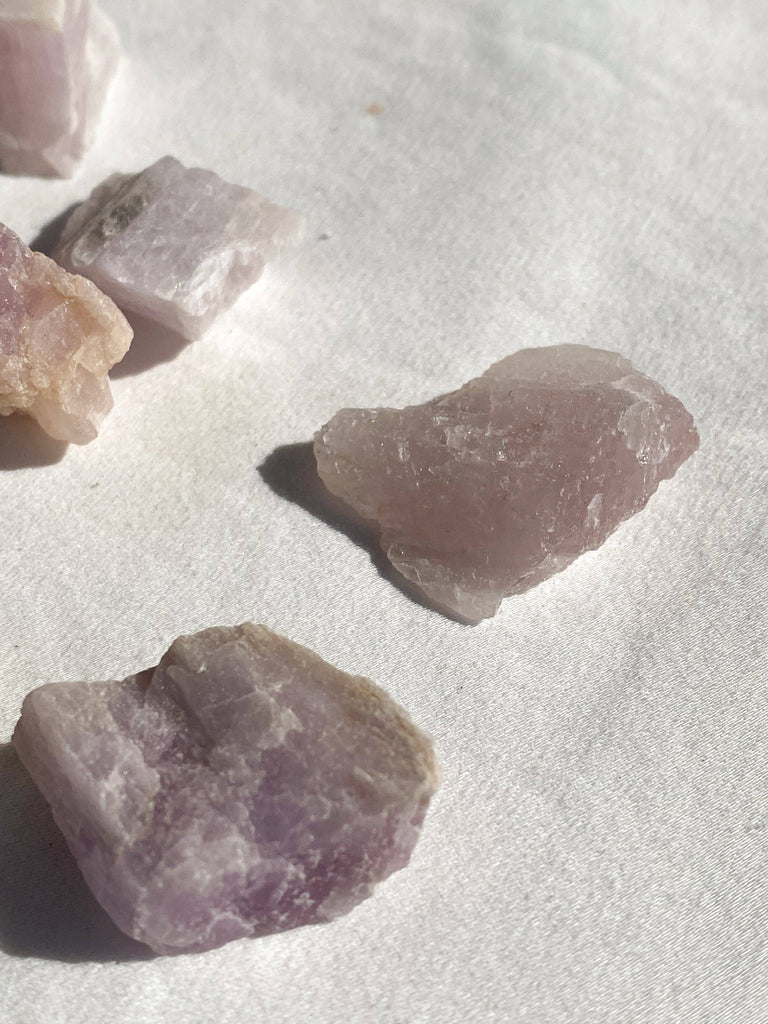 Kunzite Rough | Extra Small - Unearthed Crystals