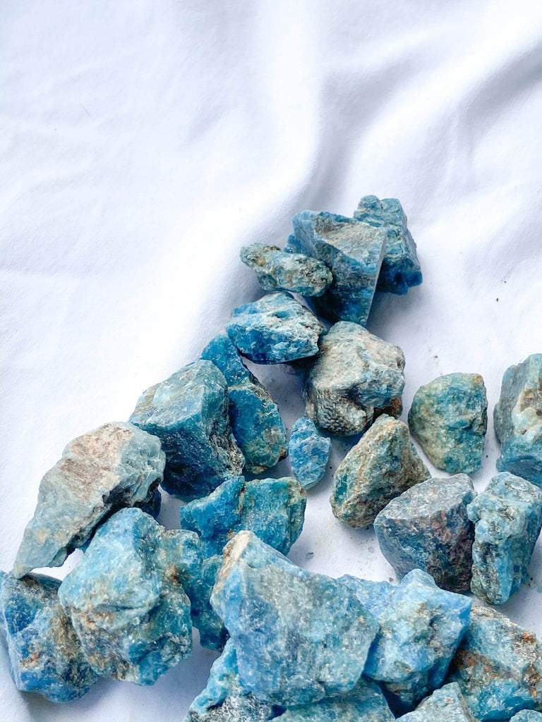 Bag of Roughs | Apatite | 500g - Unearthed Crystals