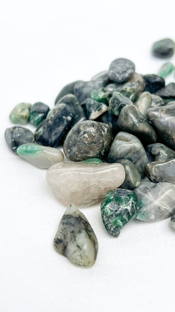 Emerald Tumbles | 100g Bag - Unearthed Crystals